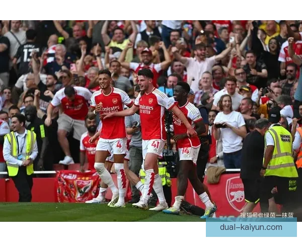 英超阿森纳无敌舰队