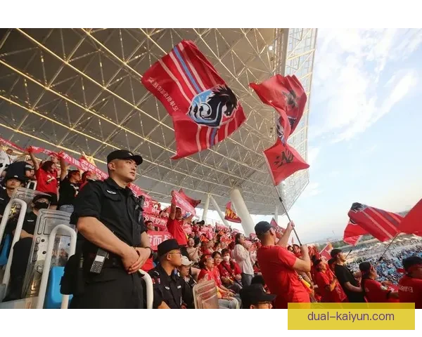 本轮足球联赛精彩回顾与分析，竞争力提升令球迷备受期待