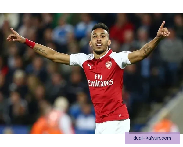 中国足球面临新挑战，近期状态有所回暖，备受期待。在未来赛事中能否持续提升。