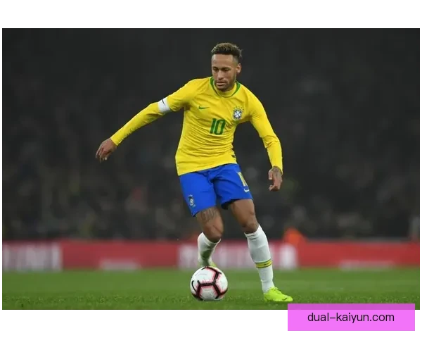 内马尔延续小罗技术风格，桑巴传承展现新活力