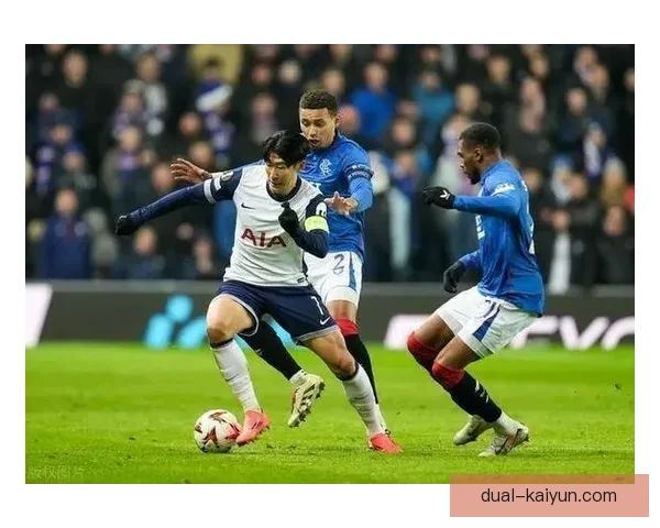 南安普顿本赛季冲击欧战资格表现稳健